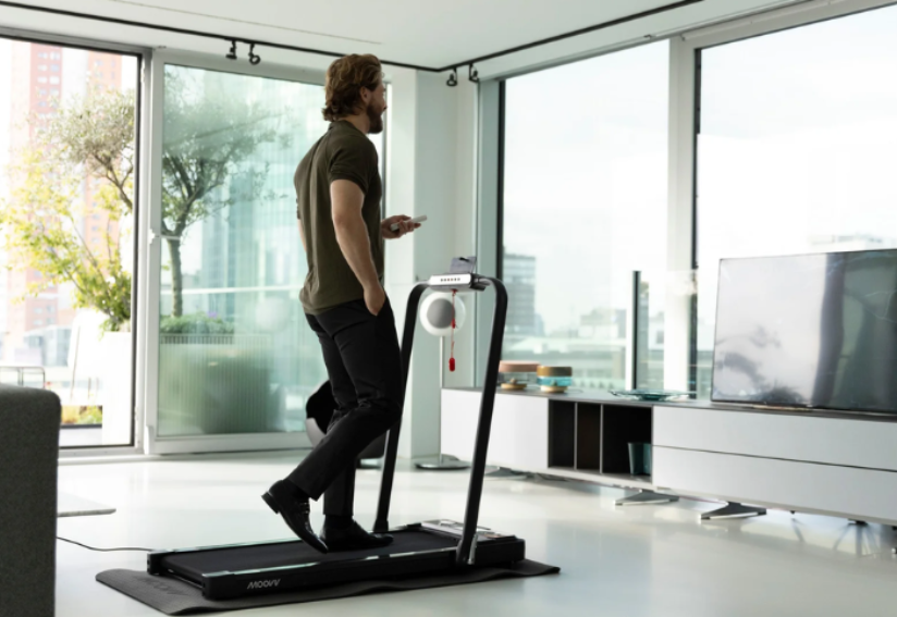 How the Moovv SmartStep V2 Solves Small-Space Fitness